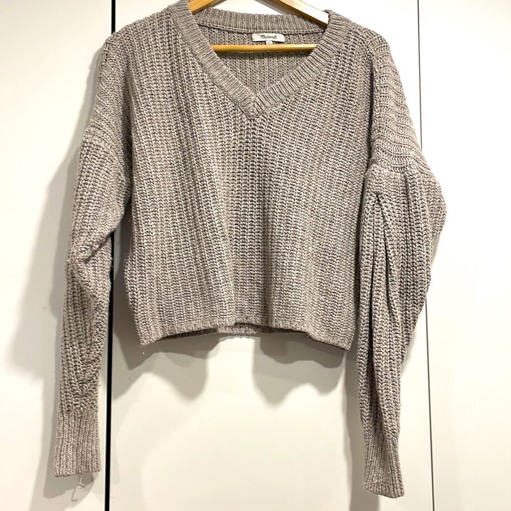 Madewell pleat-sleeve chunky knit cropped sweater